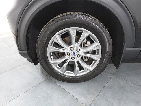 Certified 2023 Ford Explorer XLT w/ Equipment Group 202A image 28