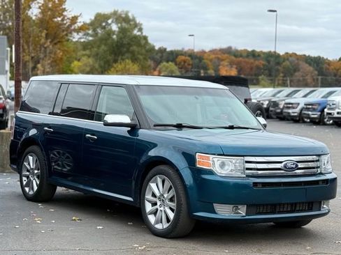 Used 2011 Ford Flex Limited w/ Rapid Spec Order Code image 38