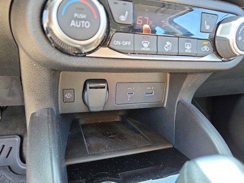 Used 2023 Nissan Versa SR w/ Trunk Package FWD image 23
