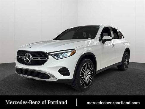 Certified 2025 Mercedes-Benz GLC 300 4MATIC image 1