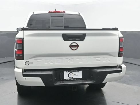Used 2022 Nissan Frontier PRO-4X w/ Off-Road Protection Package AWD/4WD image 5