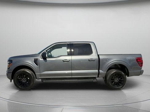 New 2026 Ford F150 XLT w/ Equipment Group 302A MID image 15