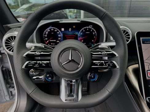 New 2025 Mercedes-Benz SL 43 AMG image 16