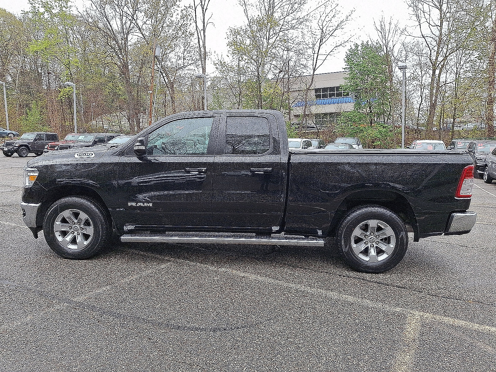 Used 2022 RAM 1500 Big Horn AWD/4WD image 4