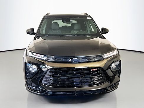 Used 2022 Chevrolet TrailBlazer RS FWD image 2