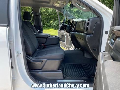 Used 2025 Chevrolet Silverado 2500 LT w/ All Star Edition AWD/4WD image 24