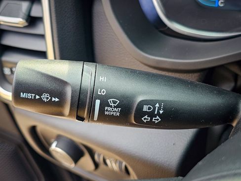 New 2026 RAM 1500 4x4 Crew Cab image 18