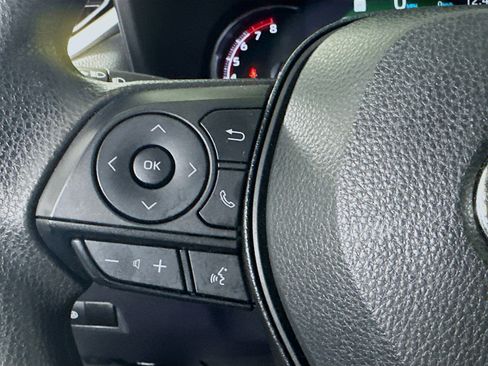 Used 2024 Toyota RAV4 XLE image 16