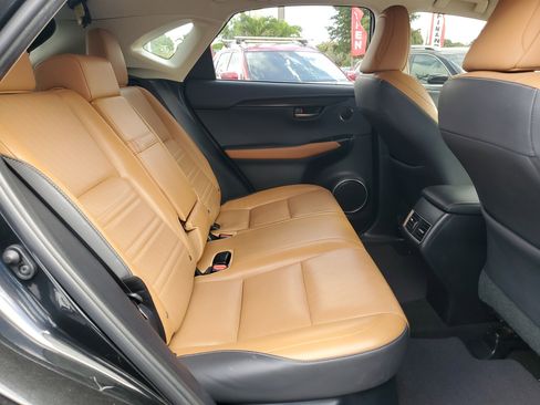 Used 2018 Lexus NX 300 FWD image 40