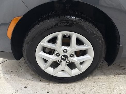 Used 2020 Kia Soul S FWD image 29