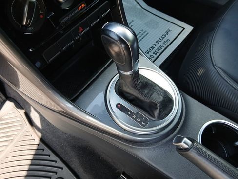 Used 2018 Volkswagen Beetle 2.0T S image 22