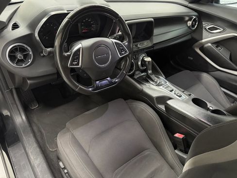 Used 2018 Chevrolet Camaro LT w/ Technology Package image 2