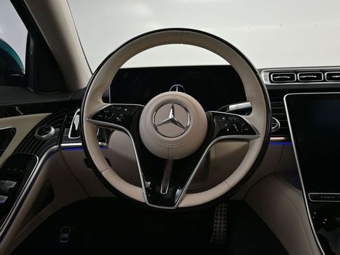 Used 2023 Mercedes-Benz S 580 4MATIC Sedan image 12