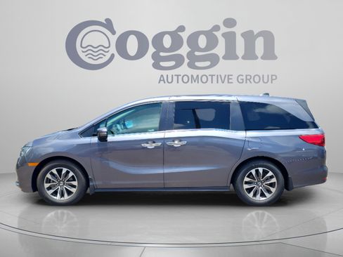 Certified 2023 Honda Odyssey EX-L image 2