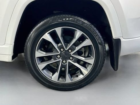 Used 2022 Jeep Grand Cherokee Overland w/ Advanced Protech Group III AWD/4WD image 35
