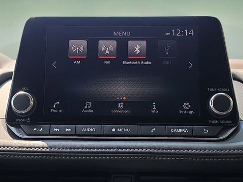 Used 2023 Nissan Rogue SV FWD image 16