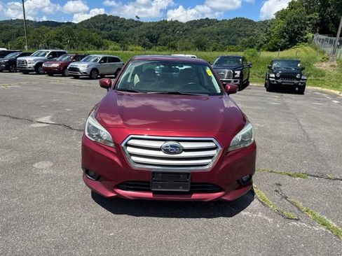 Used 2016 Subaru Legacy 2.5i Limited AWD/4WD image 3
