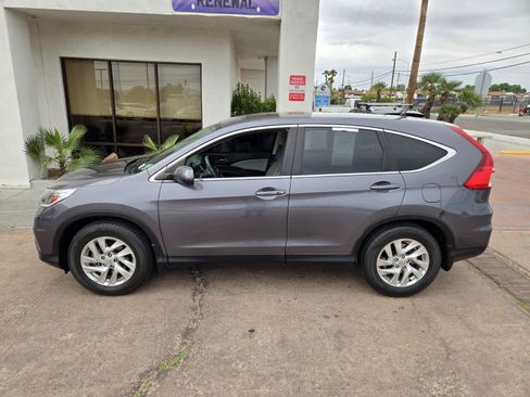 Used 2016 Honda CR-V EX image 2