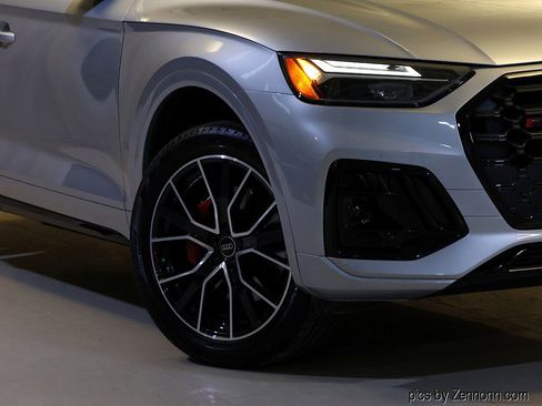 Used 2025 Audi SQ5 Premium Plus AWD/4WD image 3