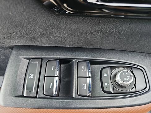 Used 2025 Subaru Forester Touring w/ Popular Package - Touring image 34