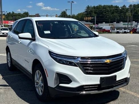 Used 2024 Chevrolet Equinox LT AWD/4WD image 1