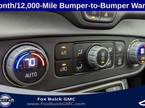 Used 2023 GMC Terrain SLE w/ Driver Convenience Package AWD/4WD image 16