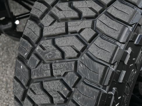 Used 2026 GMC Sierra 3500 Denali Ultimate AWD/4WD image 12