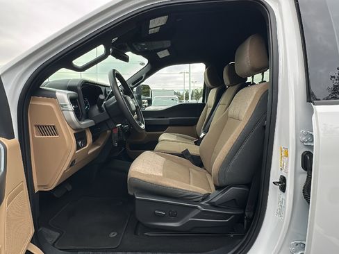 Used 2024 Ford F250 XLT image 14