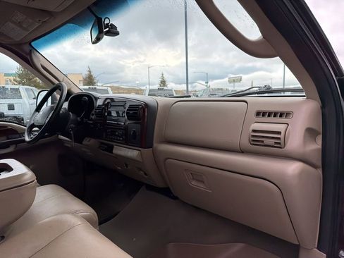 Used 2006 Ford F350 Lariat image 39