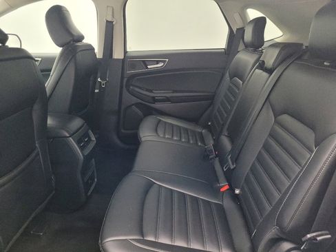 Used 2024 Ford Edge SEL image 18