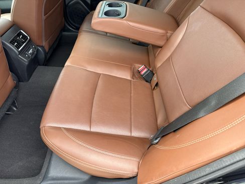 Used 2018 Subaru Outback 2.5i Touring image 44