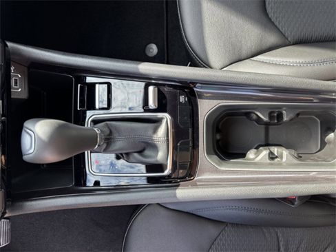 New 2026 Jeep Compass Latitude image 13