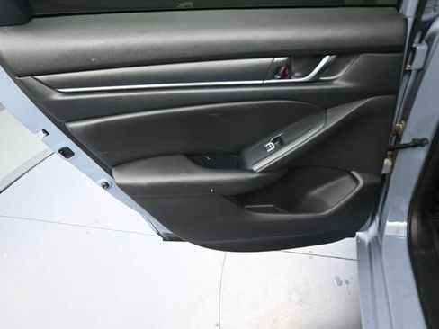 Used 2022 Honda Accord Sport image 25