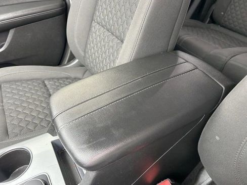 Used 2020 Chevrolet Blazer LT image 30