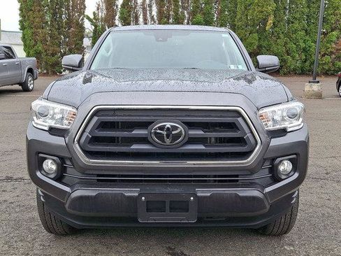 Certified 2023 Toyota Tacoma SR5 AWD/4WD image 30