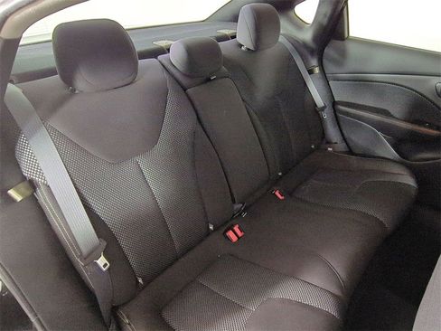 Used 2015 Dodge Dart SXT image 23