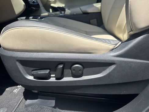 Certified 2021 INFINITI QX50 Essential w/ Convenience Package FWD image 20