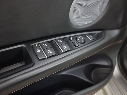 Used 2017 BMW X5 M image 41