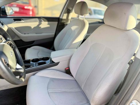 Used 2018 Hyundai Sonata SE FWD image 20