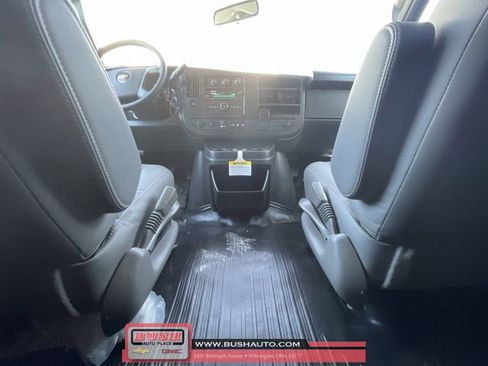 New 2025 Chevrolet Express 3500 w/ Driver Convenience Package image 19
