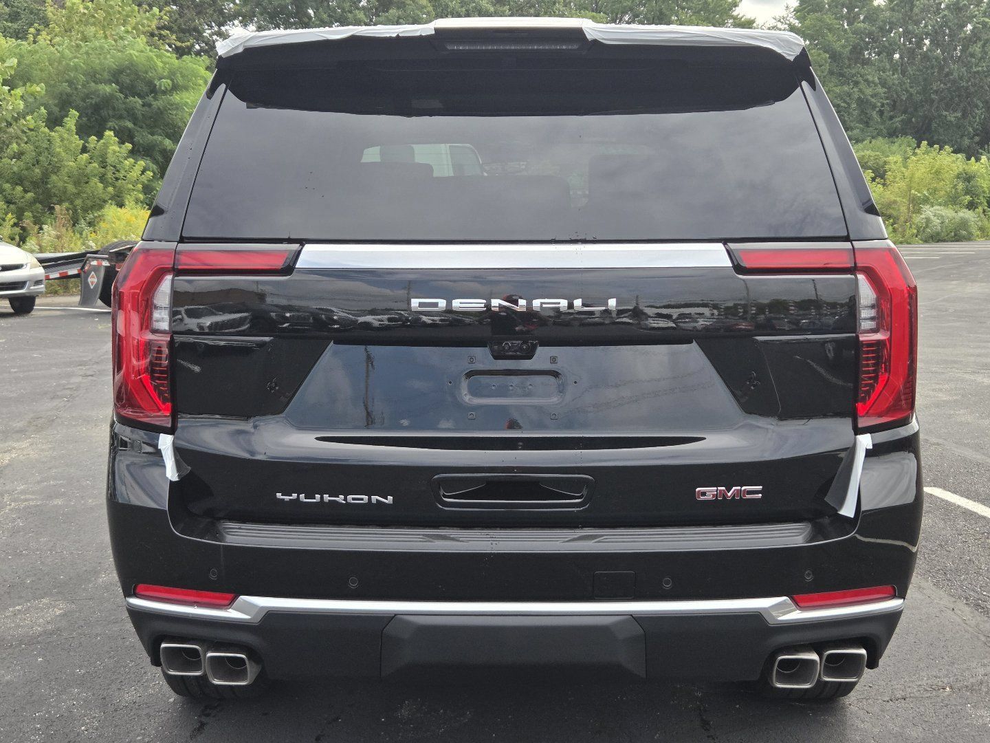 New 2026 GMC Yukon Denali w/ Denali Reserve Package AWD/4WD image 19