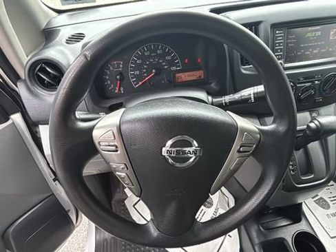 Used 2021 Nissan NV200 S FWD image 14