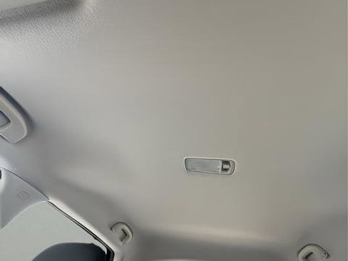 Certified 2025 Nissan Kicks Play S image 10