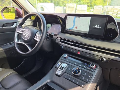 Used 2023 Hyundai Palisade Limited AWD/4WD image 10