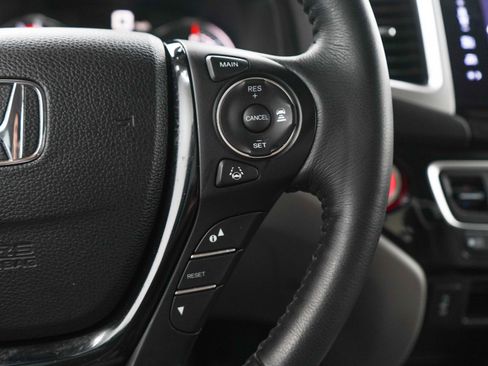 Used 2017 Honda Ridgeline RTL-E image 25