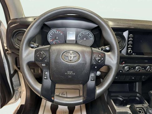 Used 2022 Toyota Tacoma SR image 16