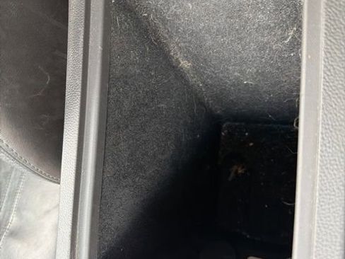 Used 2010 Cadillac SRX Luxury image 34