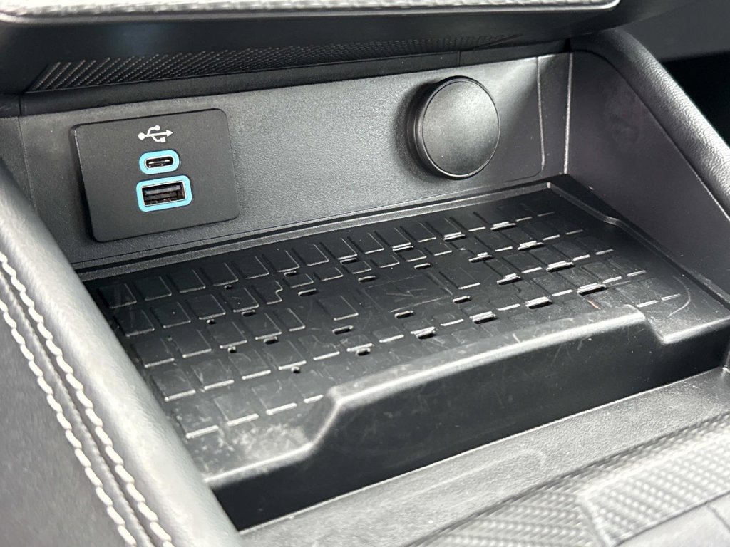 Used 2024 Ford Mustang Premium RWD image 17