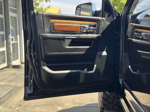 Used 2018 RAM 2500 Longhorn w/ Snow Chief Group AWD/4WD image 18