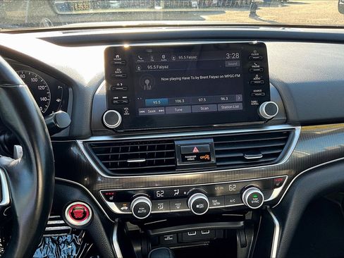 Used 2022 Honda Accord Sport Special Edition image 6